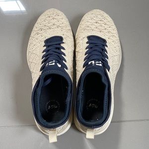 APL Techloom Phantom Sneakers